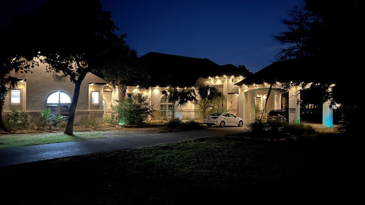 Christmas light installation, photo from Eric Gmerek's review