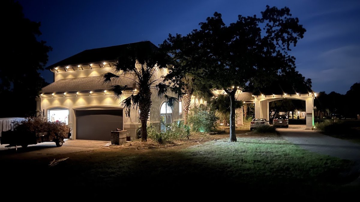 Christmas light installation, photo from Eric Gmerek's review