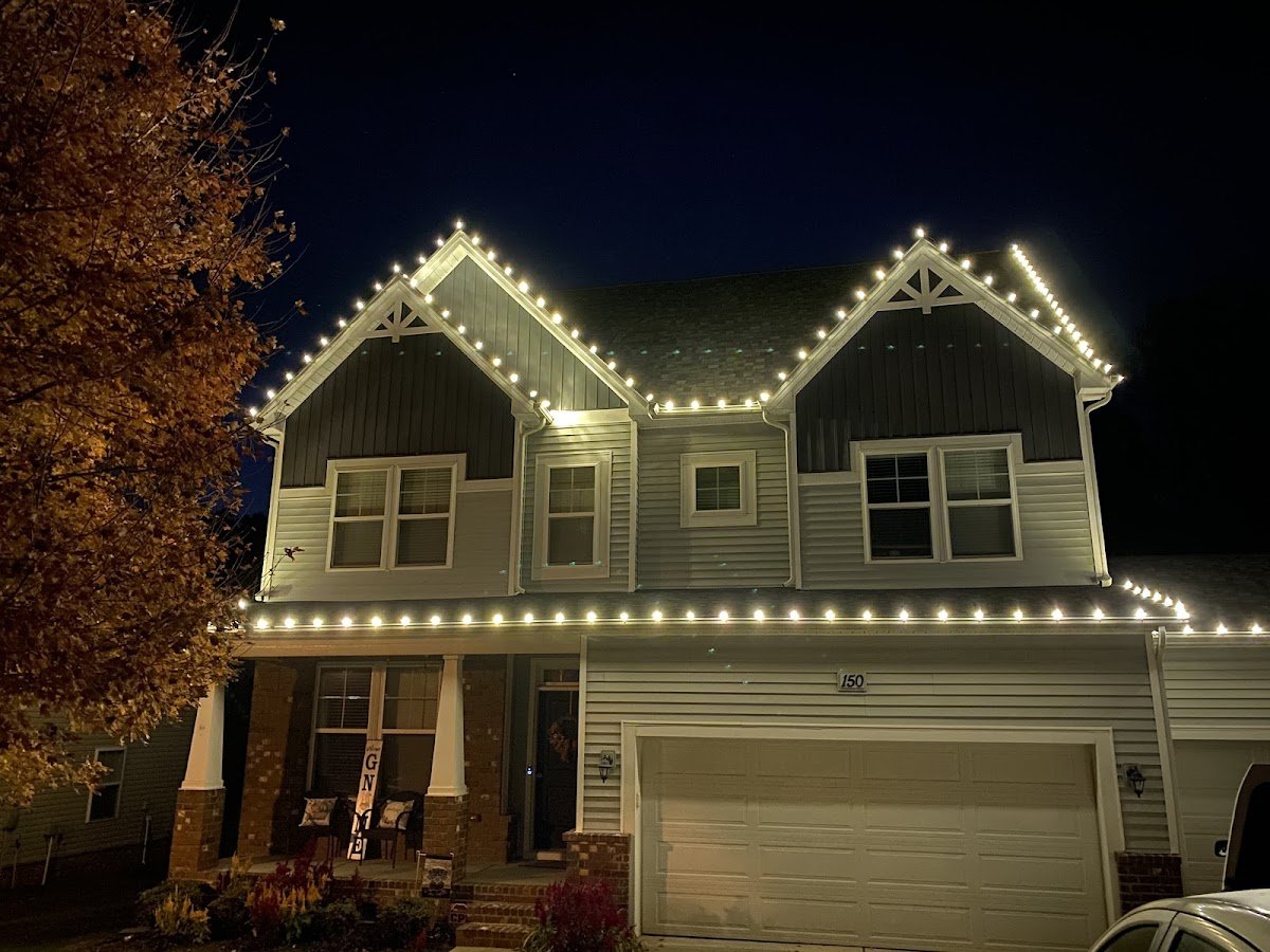 Christmas light installation, photo from Quinn Palombit's review