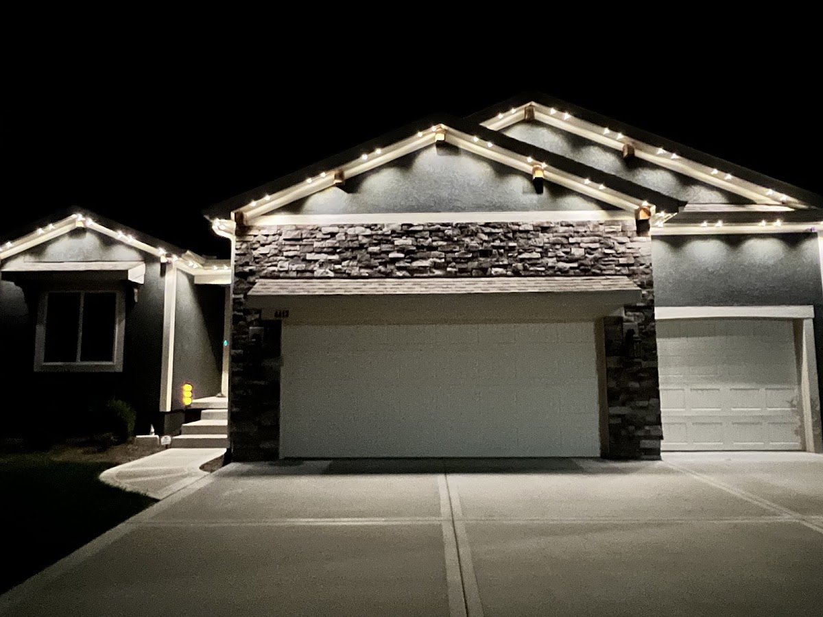 Christmas light installation, photo from Daniel Tamayo's review