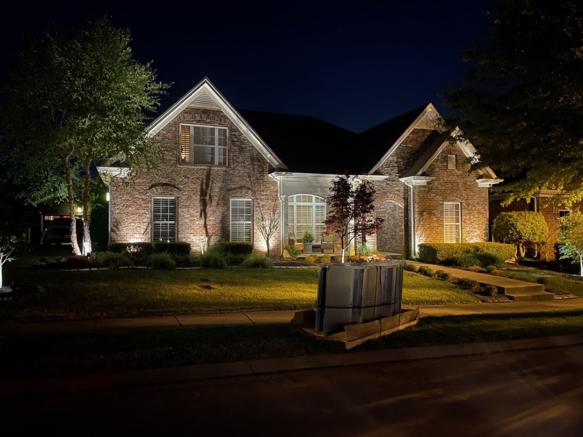Christmas light installation, photo from Pablo Bonacic's review