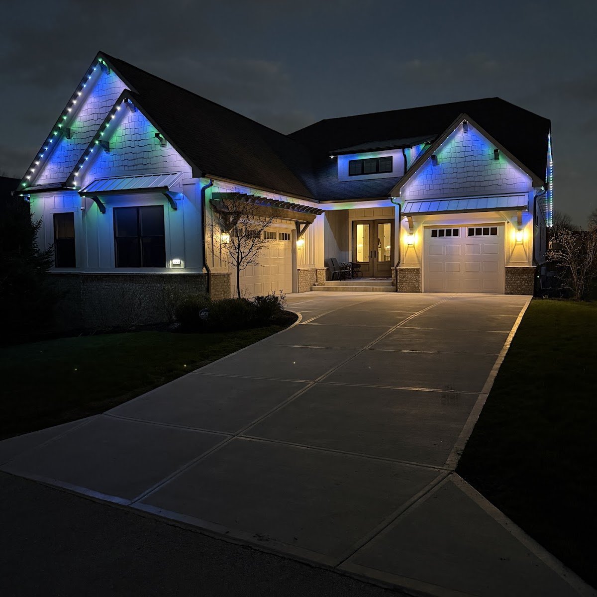Christmas light installation, photo from Iren Stern's review