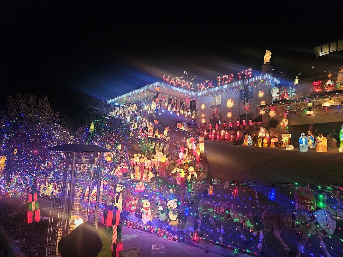 Christmas light installation, photo from Maribel Rivera's review