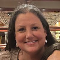 Photo of Amanda Dent